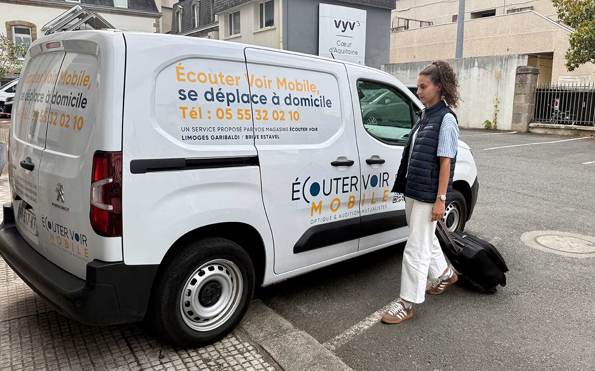 Écouter Voir Mobile : service de lunettes à domicile