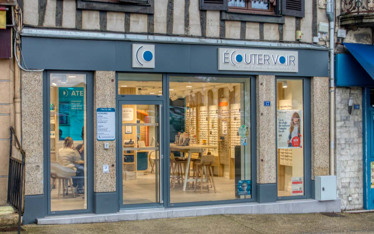 Écouter Voir - Optique mutualiste - Saint-Léonard